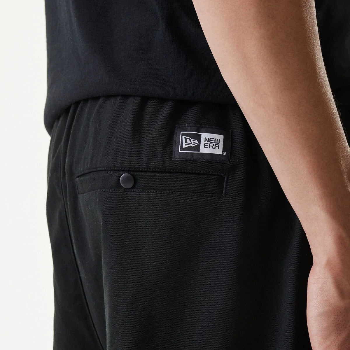 New Era Japan Woven Black Shorts-kentox