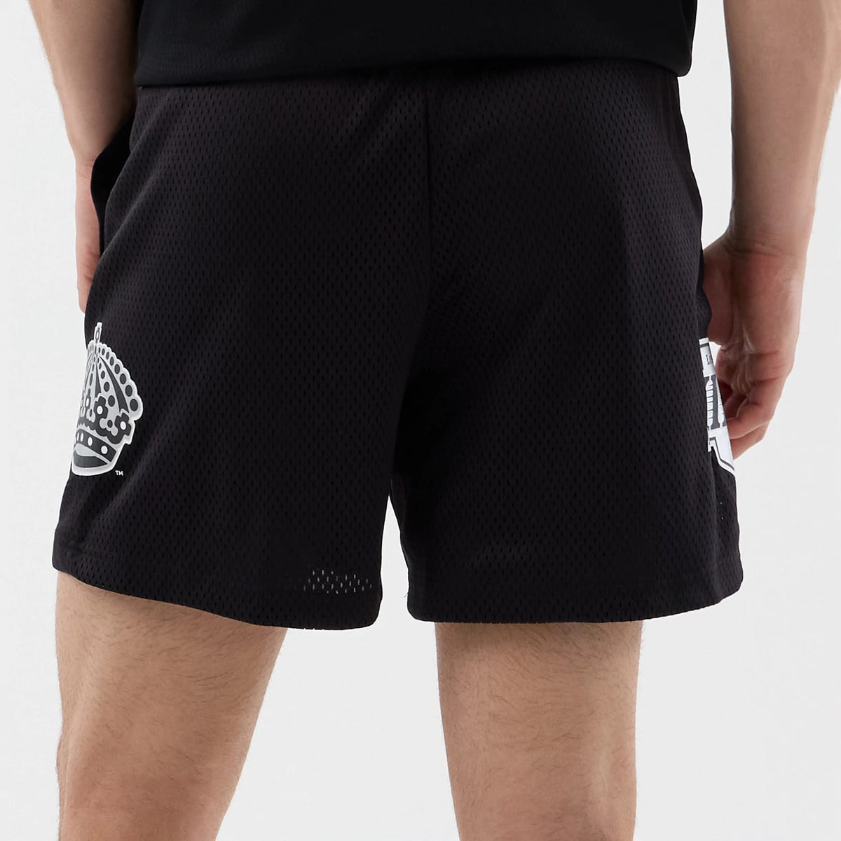LA Kings NHL Street Culture Black Oversized Shorts-kentox