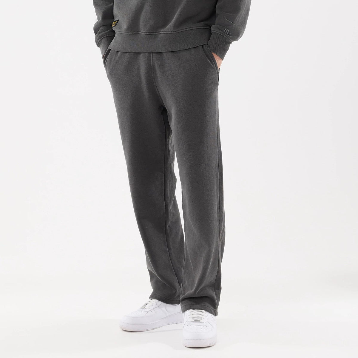 New Era Originators Black Straight Leg Joggers-kentox