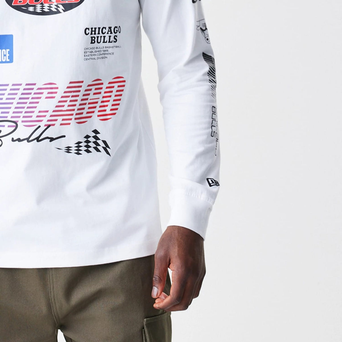 Chicago Bulls Modern Driver White Long Sleeve T-Shirt-kentox
