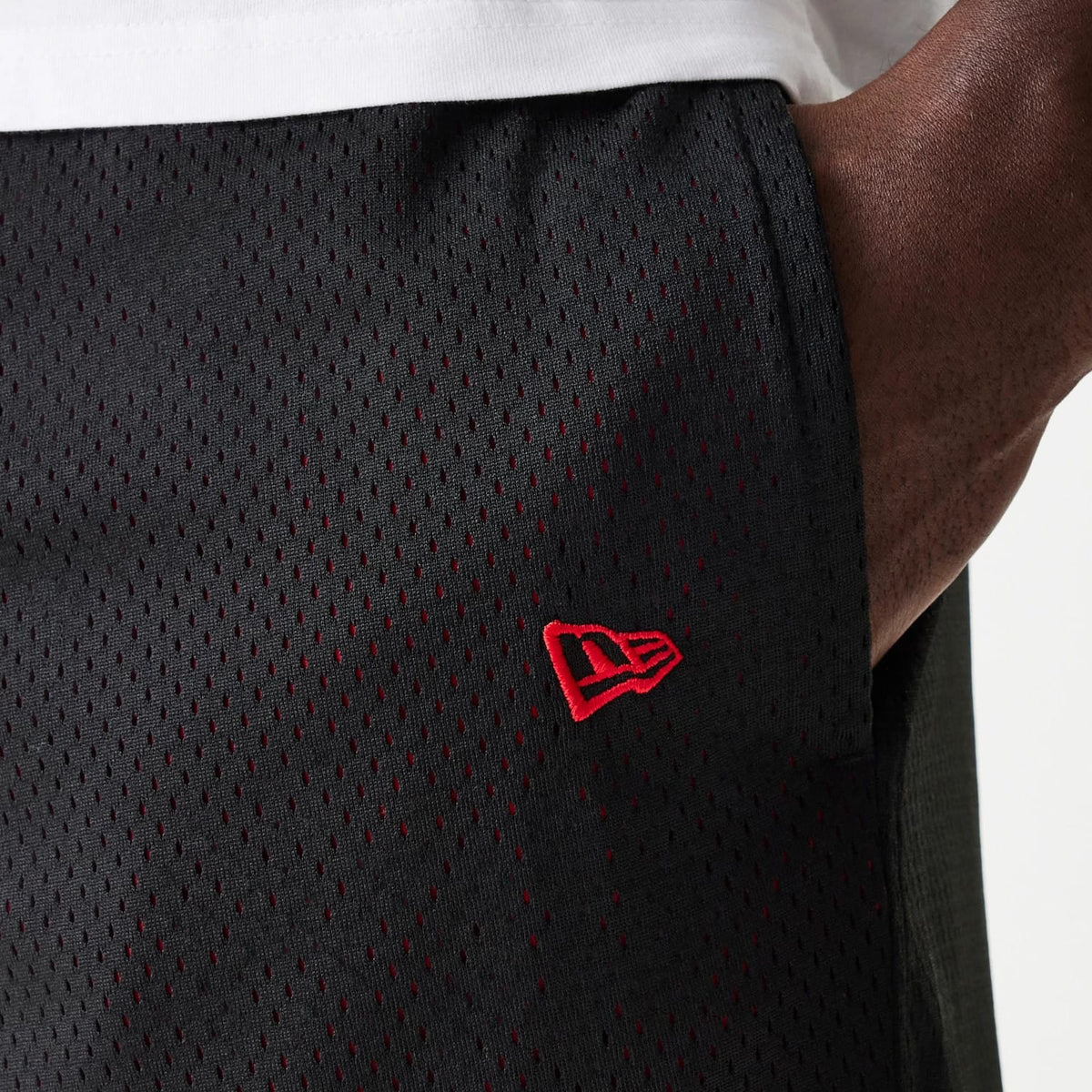 New Era Black Mesh Shorts-kentox