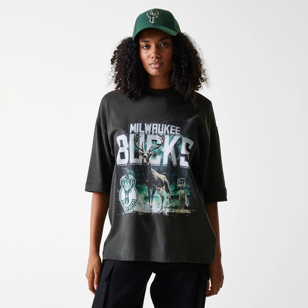Milwaukee Bucks NBA Washed Graphic Grey T-Shirt-kentox