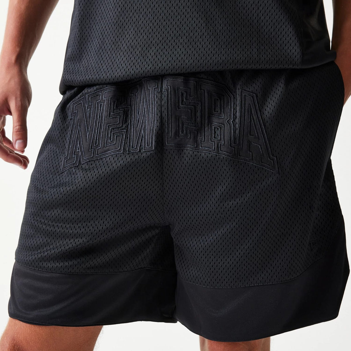 New Era Mesh Black Shorts-kentox