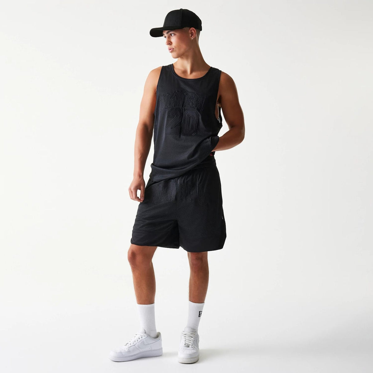 New Era Mesh Black Shorts-kentox
