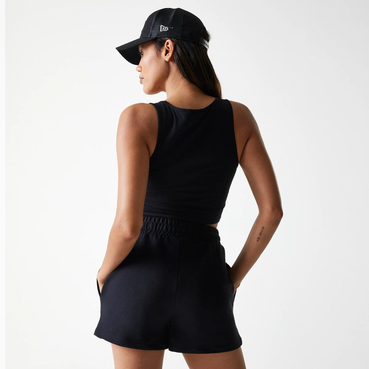 New York Yankees Womens MLB Midi League Essential Black Shorts-kentox