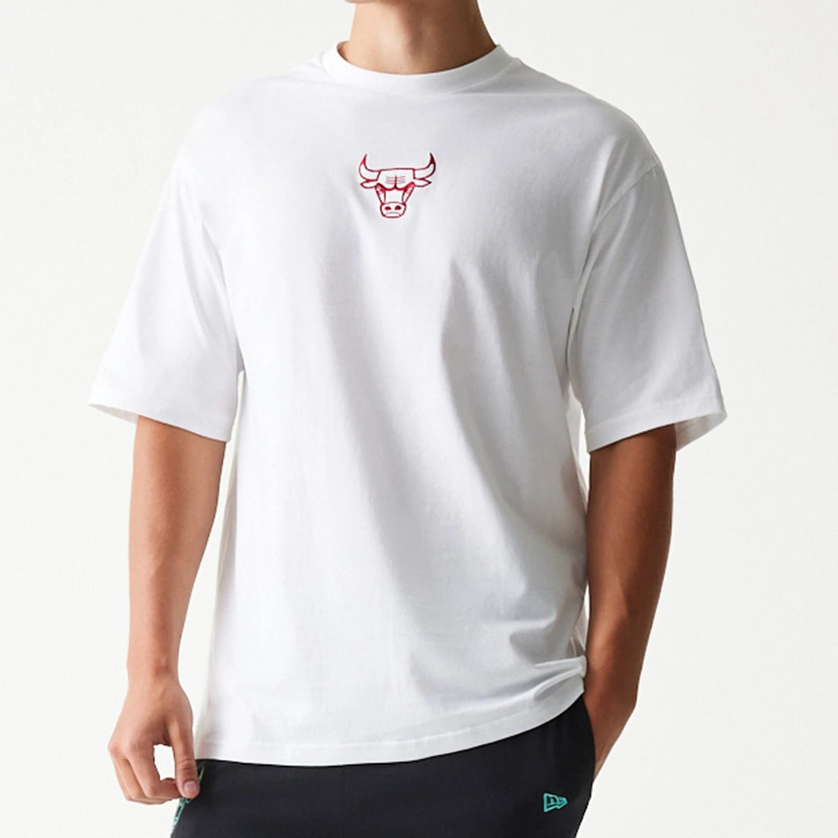 Chicago Bulls NBA League Essential White Oversized T-Shirt-kentox