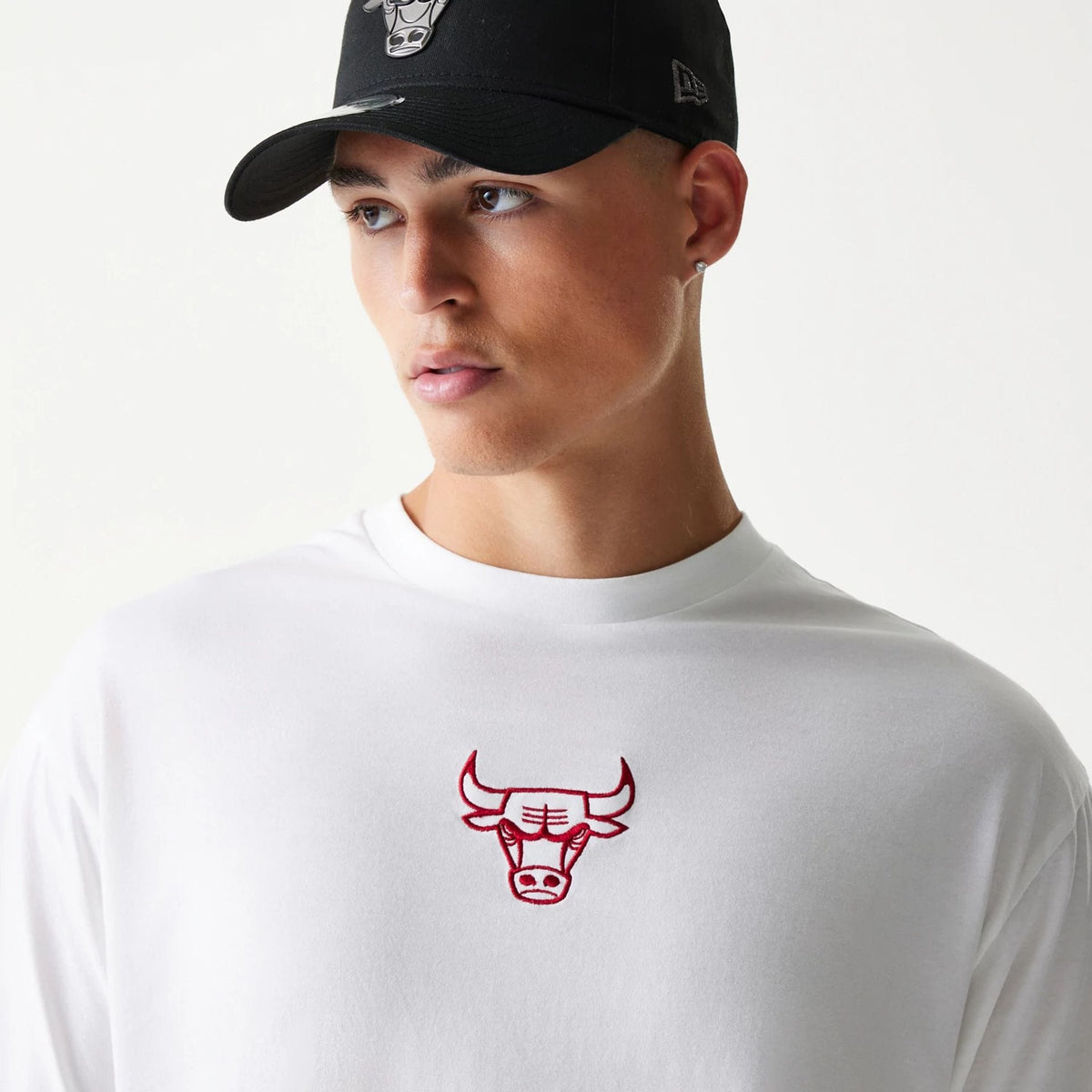 Chicago Bulls NBA League Essential White Oversized T-Shirt-kentox