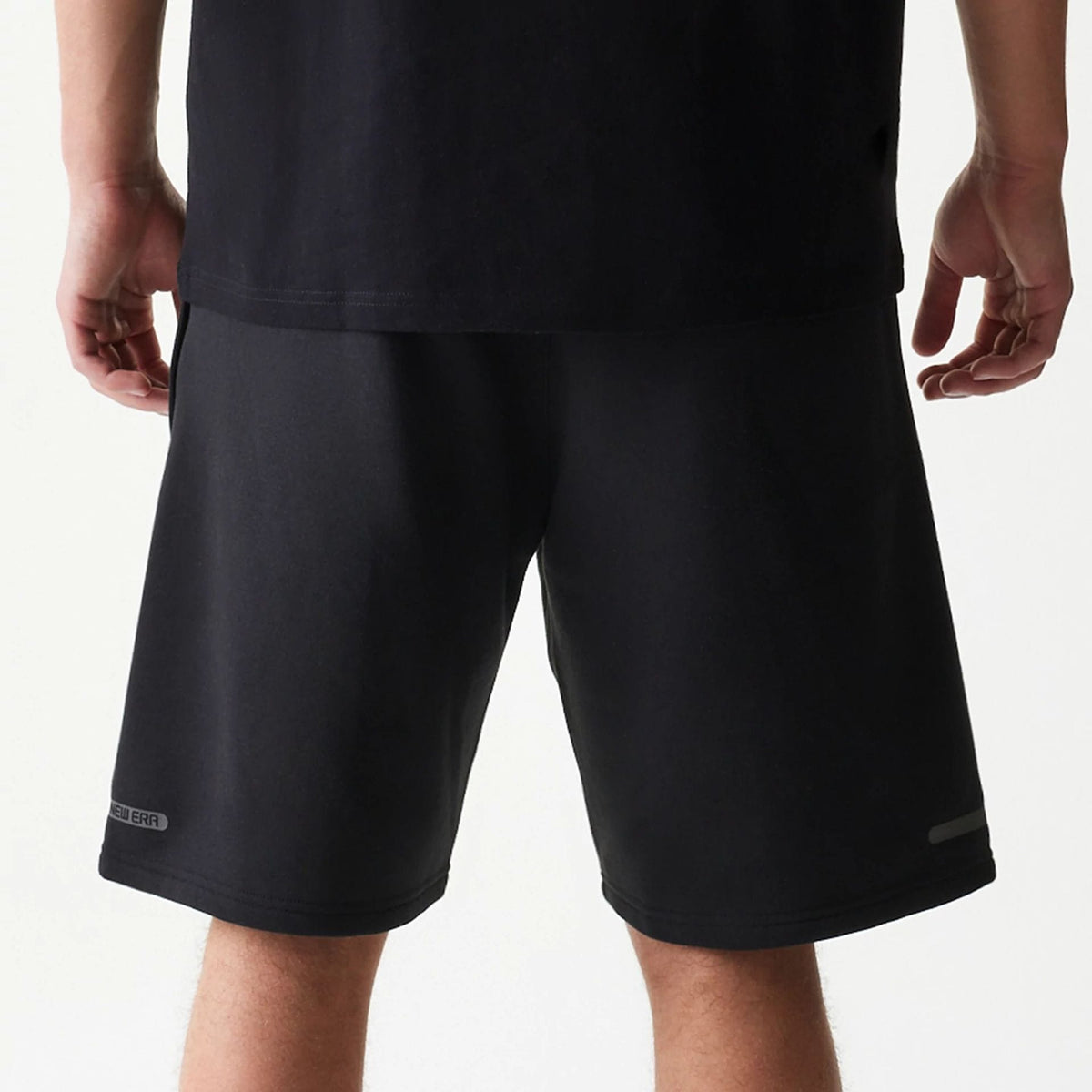 New Era Tech Black Shorts-kentox