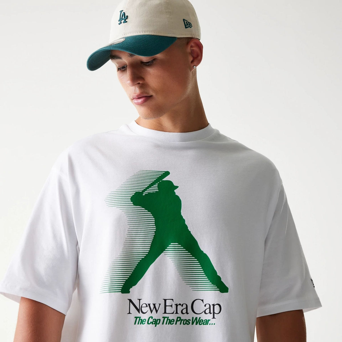 New Era Baseball Player Graphic White Oversized T-Shirt-kentox