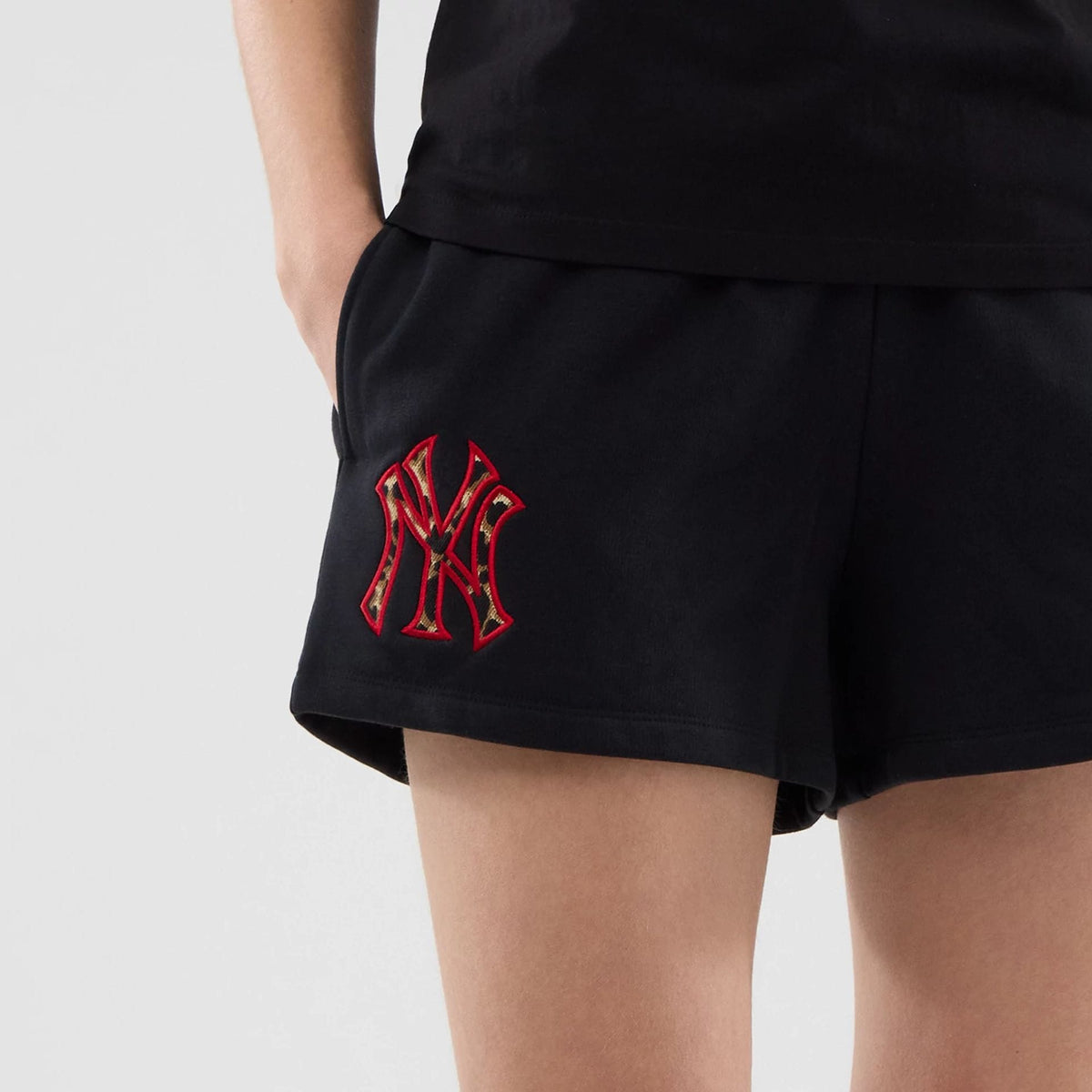 New York Yankees Womens MLB Infill Black Shorts-kentox