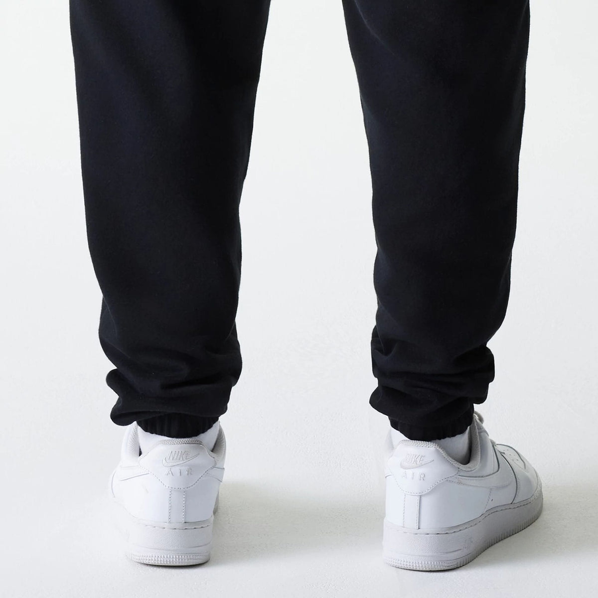 New Era Black Cargo Joggers-kentox