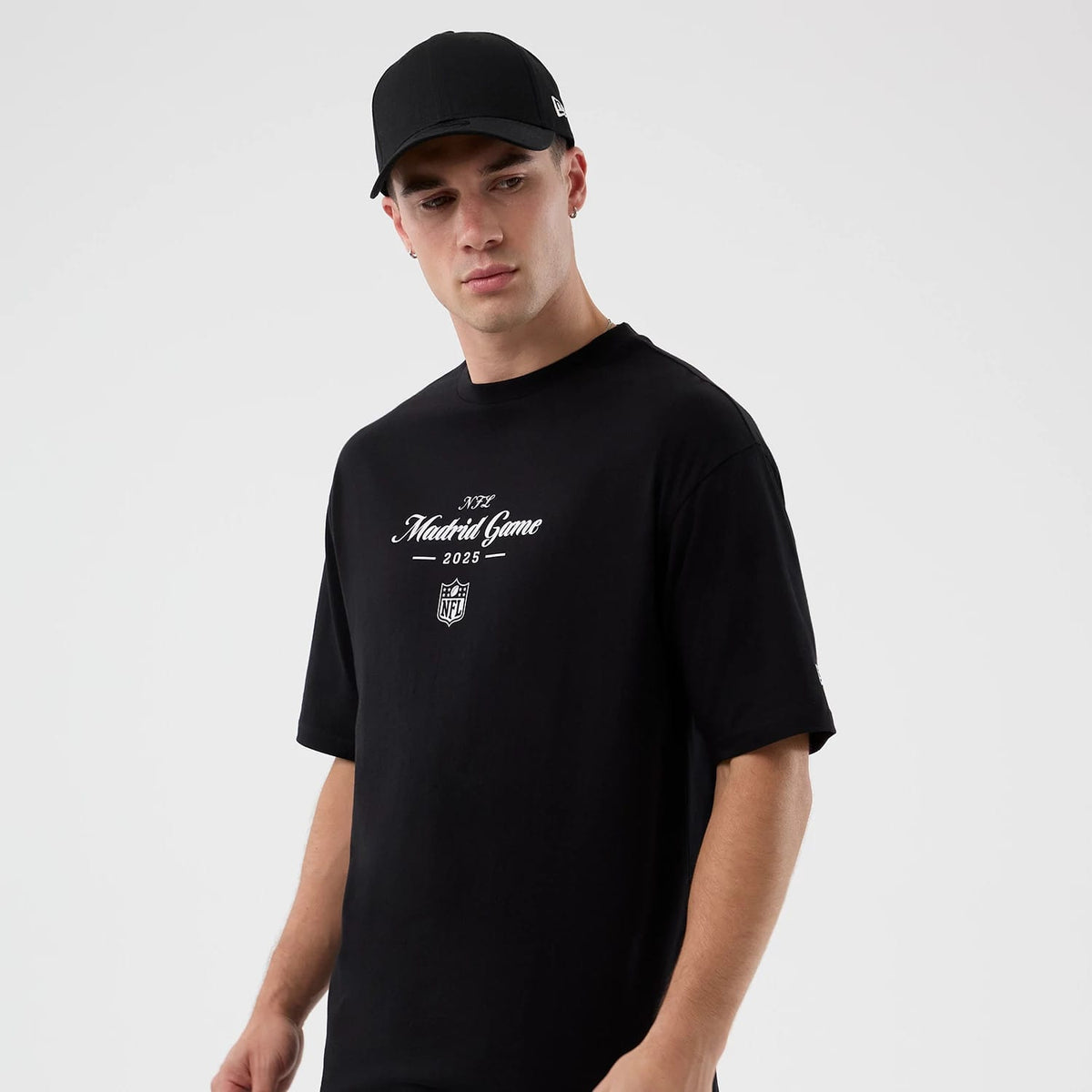 Madrid Game NFL International Series Games Black Oversized T-Shirt-kentox