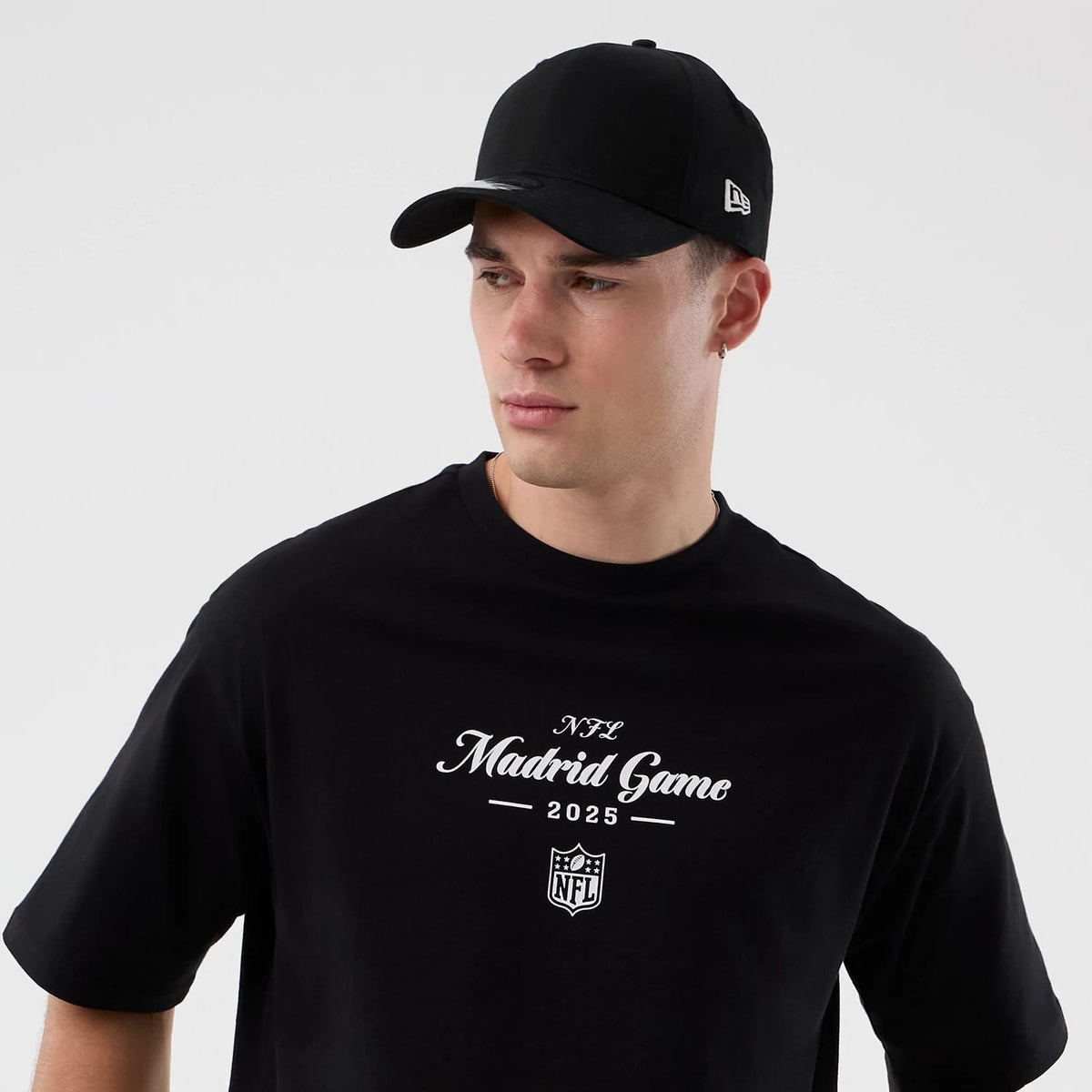 Madrid Game NFL International Series Games Black Oversized T-Shirt-kentox