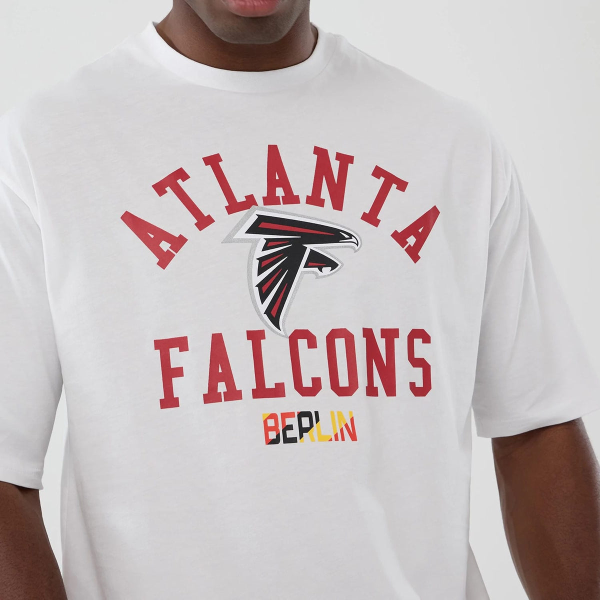 Atlanta Falcons NFL International Series Games 2025 White Oversized T-Shirt-kentox