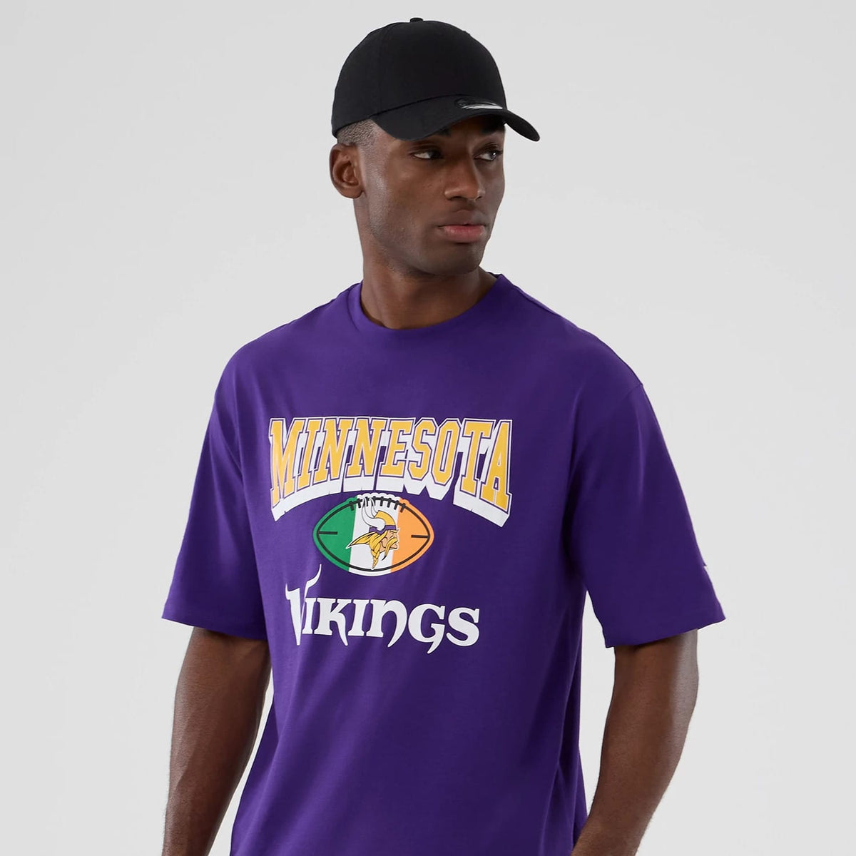 Minnesota Vikings NFL International Series Games 2025 Purple Oversized T-Shirt-kentox