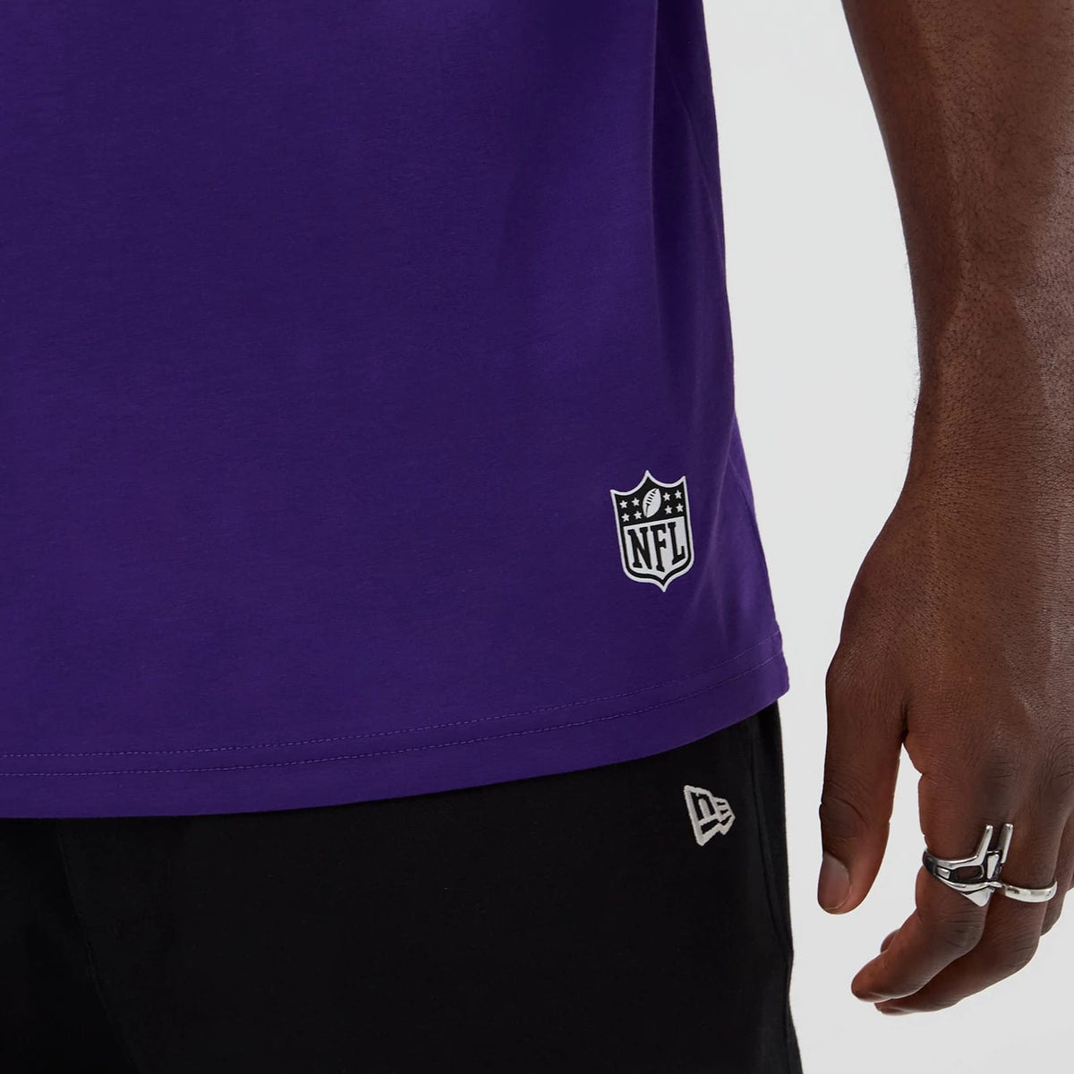 Minnesota Vikings NFL International Series Games 2025 Purple Oversized T-Shirt-kentox
