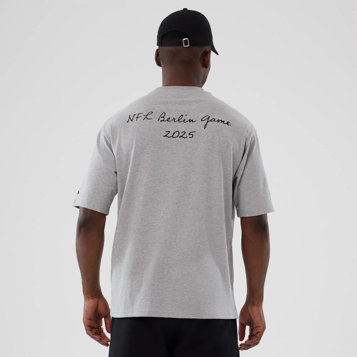 Atlanta Falcons NFL International Series Games 2025 Grey Premium T-Shirt-kentox