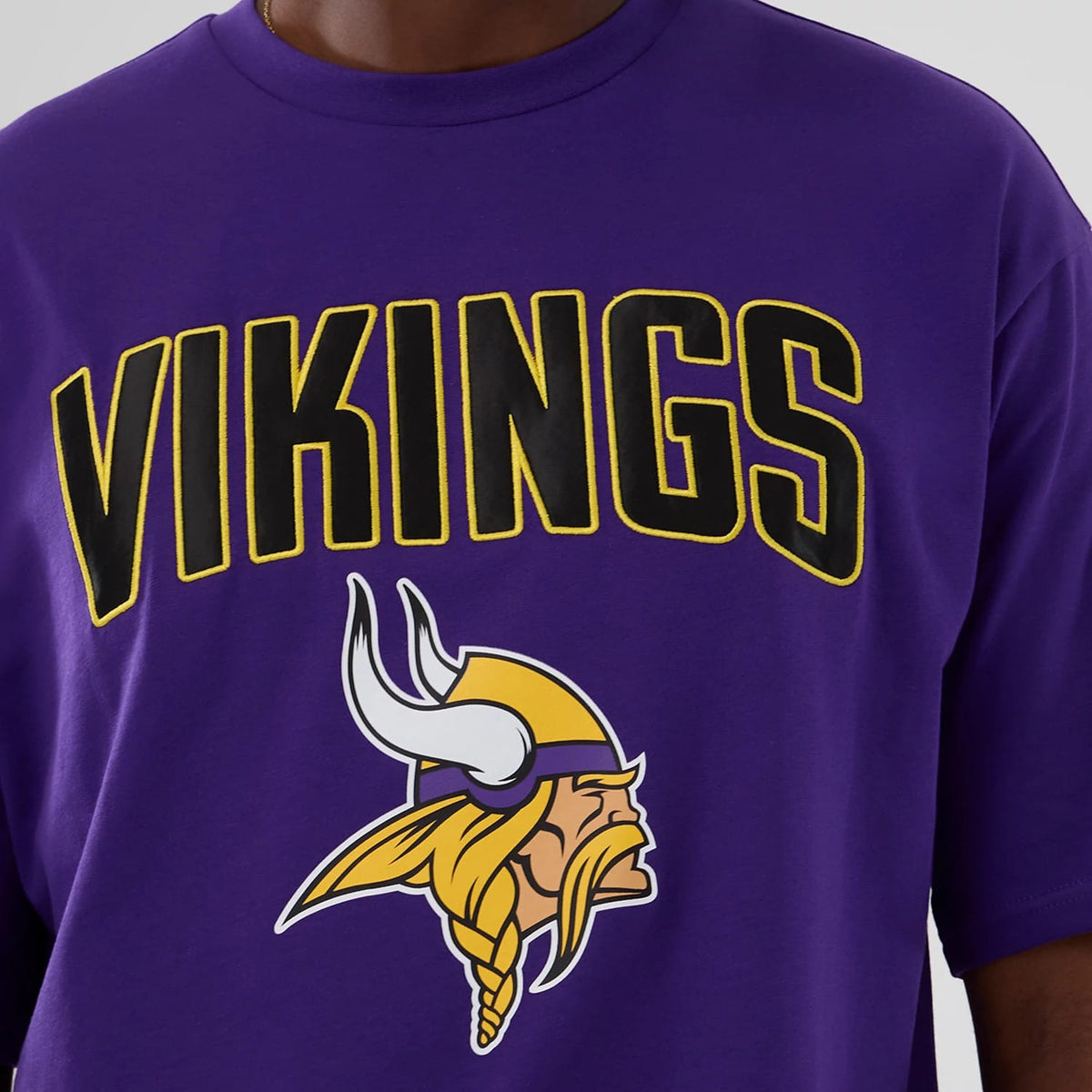 Minnesota Vikings NFL International Series Games 2025 Purple Premium T-Shirt-kentox