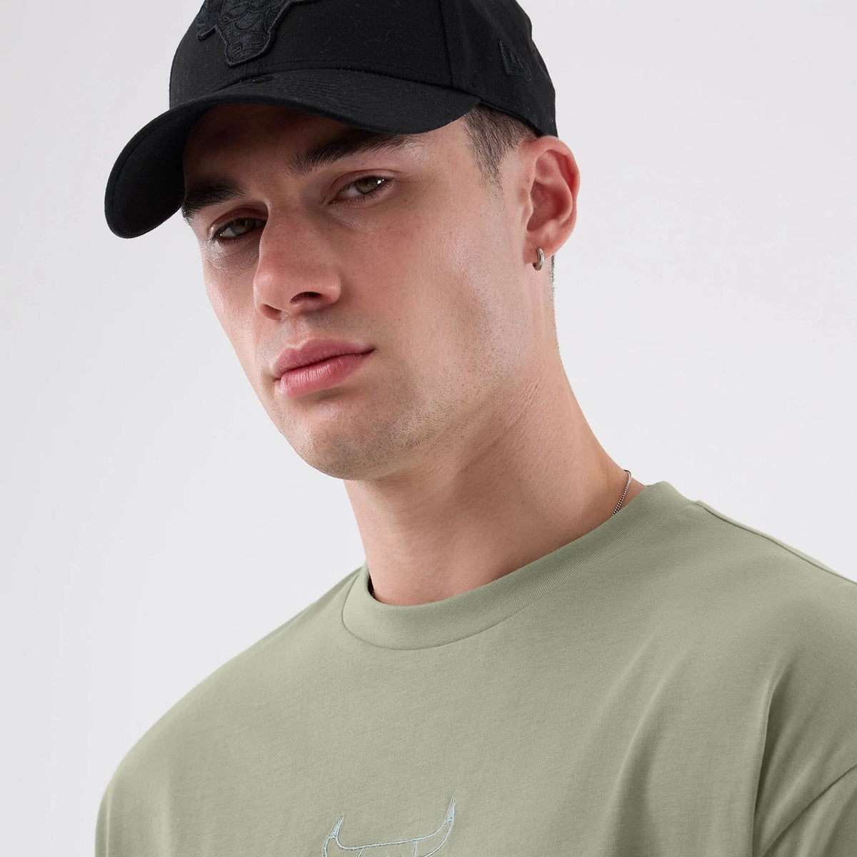 Chicago Bulls NBA League Essential Pastel Green Oversized T-Shirt-kentox