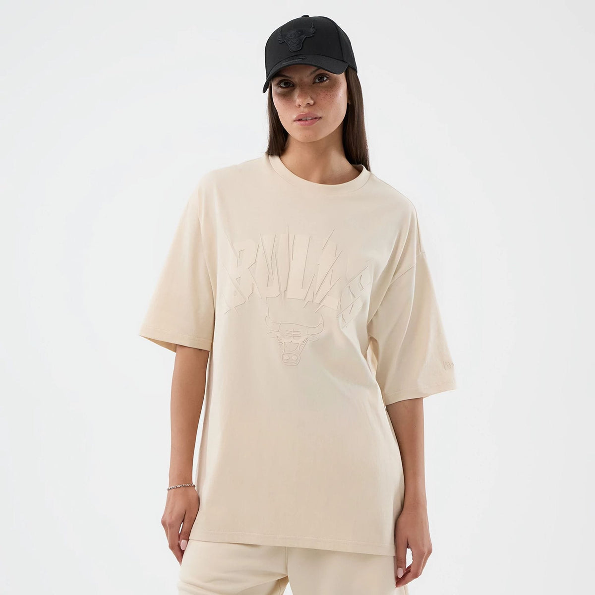 Chicago Bulls NBA Core Plus Light Beige Oversized T-Shirt-kentox