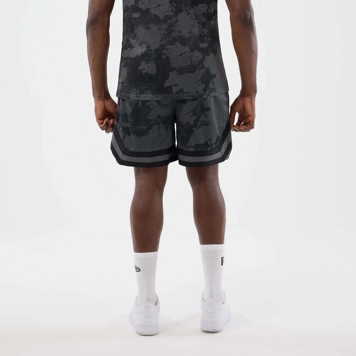 New Era All Over Print Mesh Black Camo Shorts-kentox