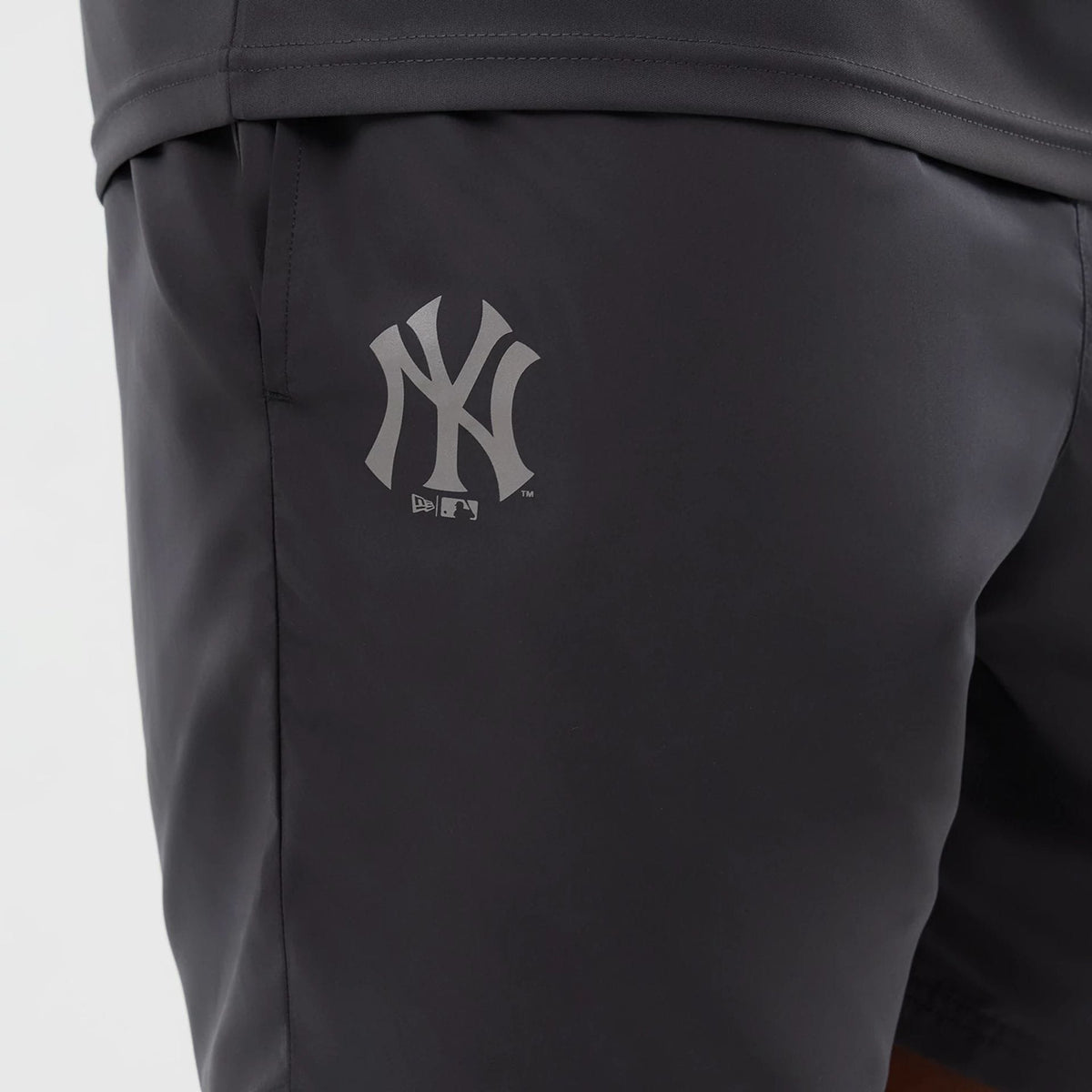 New York Yankees MLB Core Plus Dark Grey Shorts-kentox
