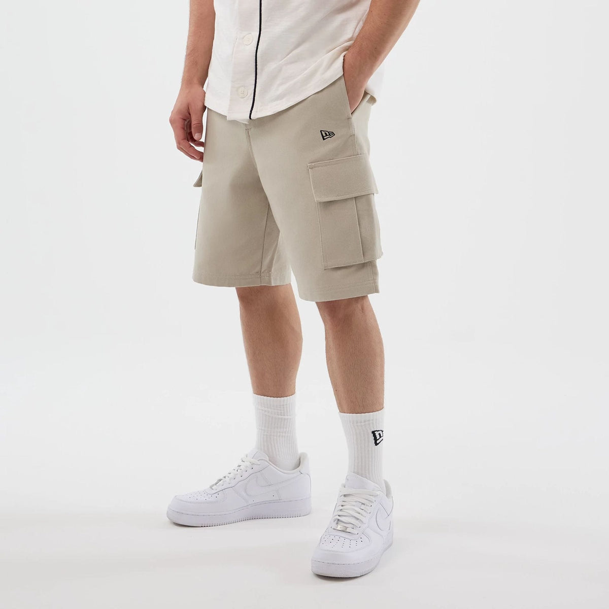 New Era Light Beige Cargo Shorts-kentox