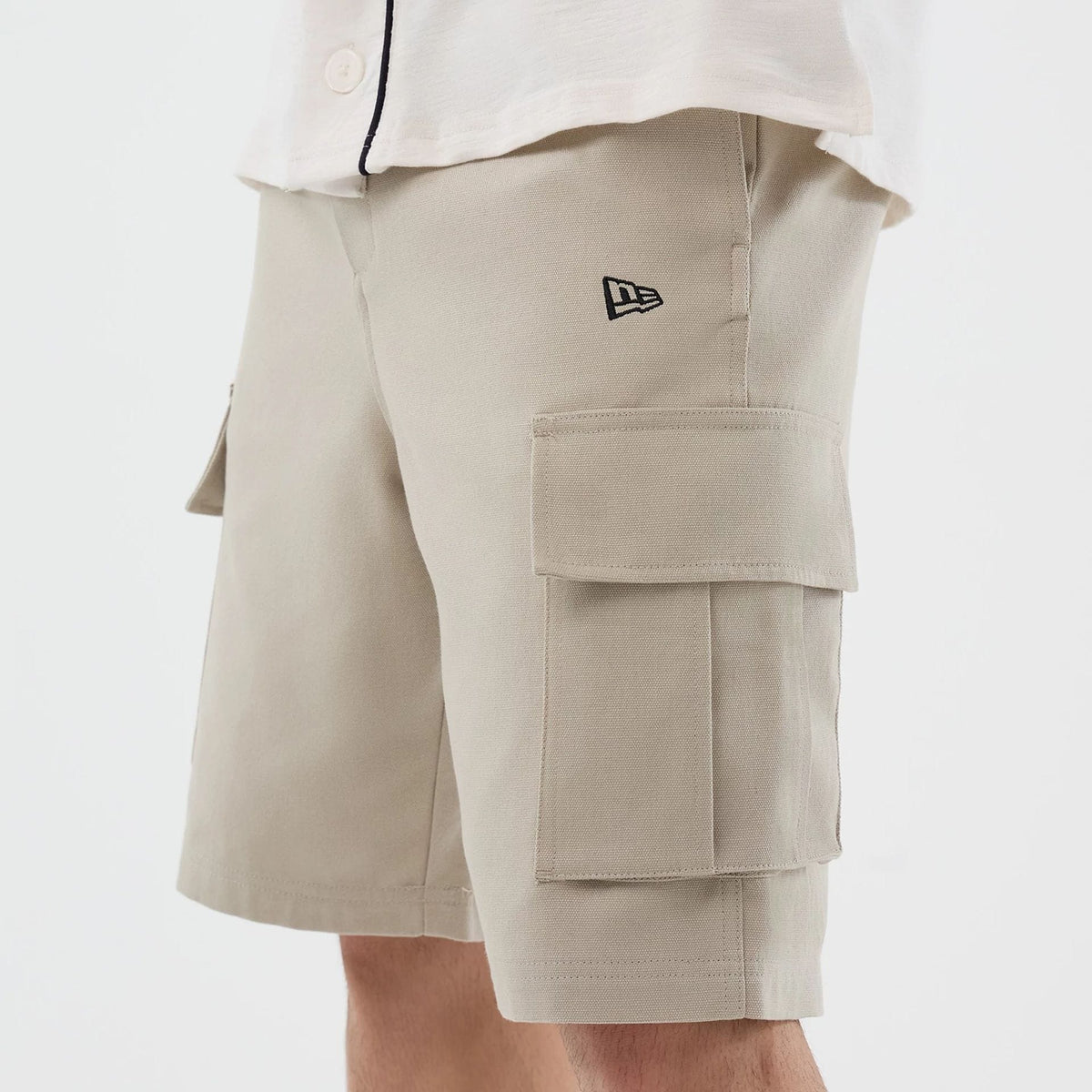 New Era Light Beige Cargo Shorts-kentox