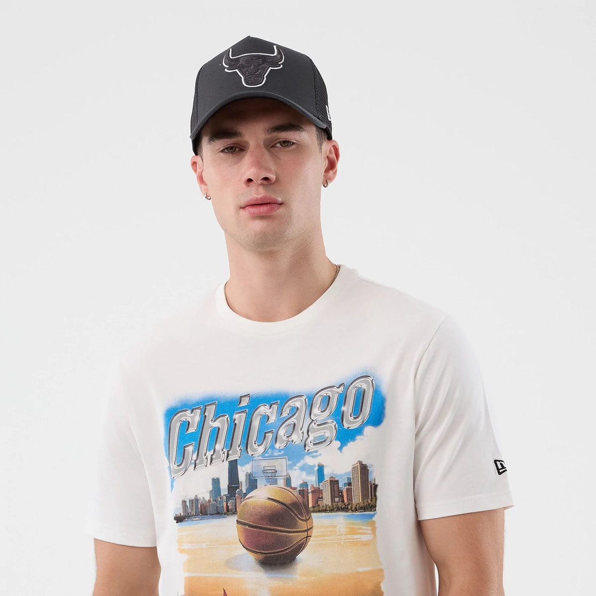 Chicago Bulls NBA Beach Graphic White T-Shirt-kentox