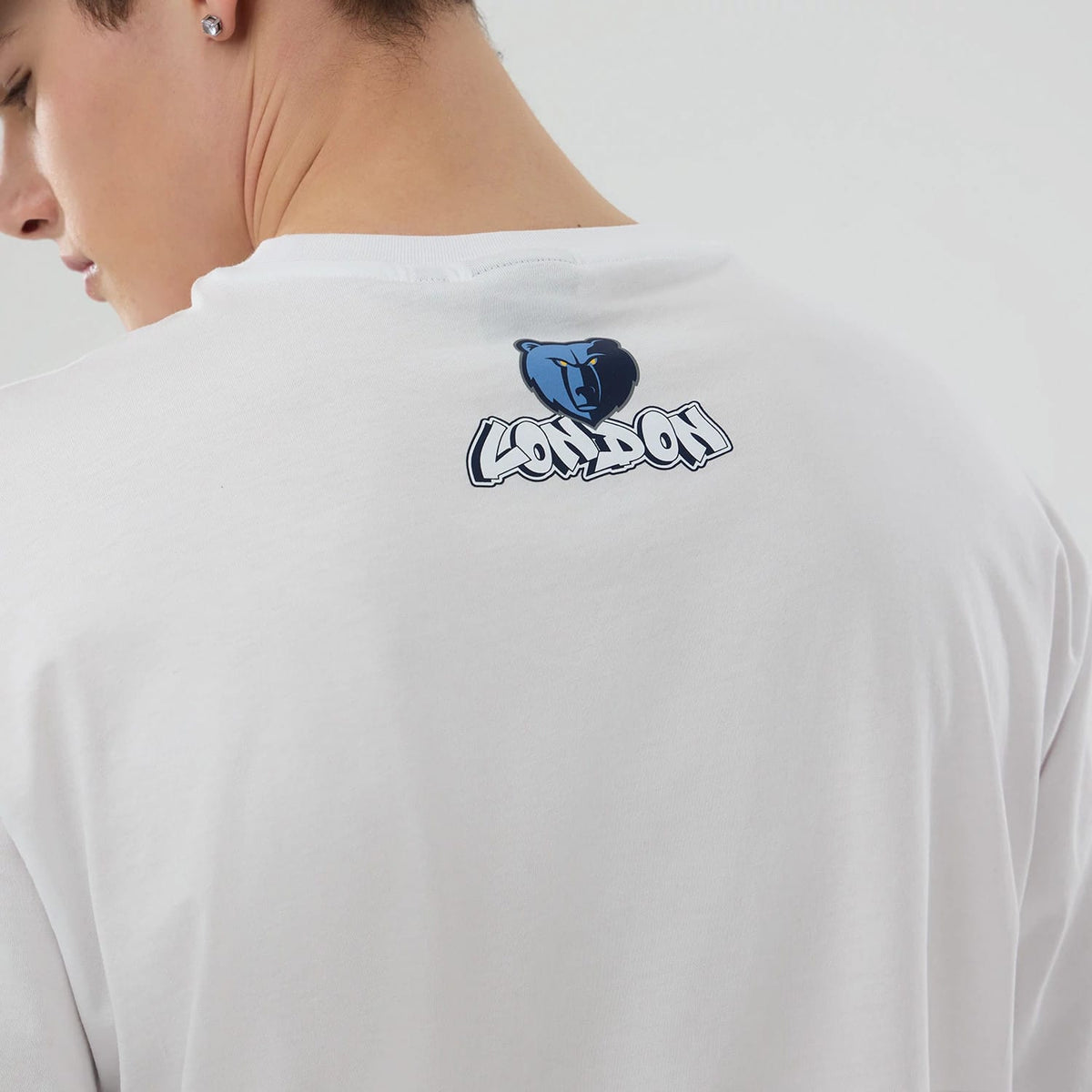 Memphis Grizzlies NBA London Game 2026 White Oversized T-Shirt-kentox