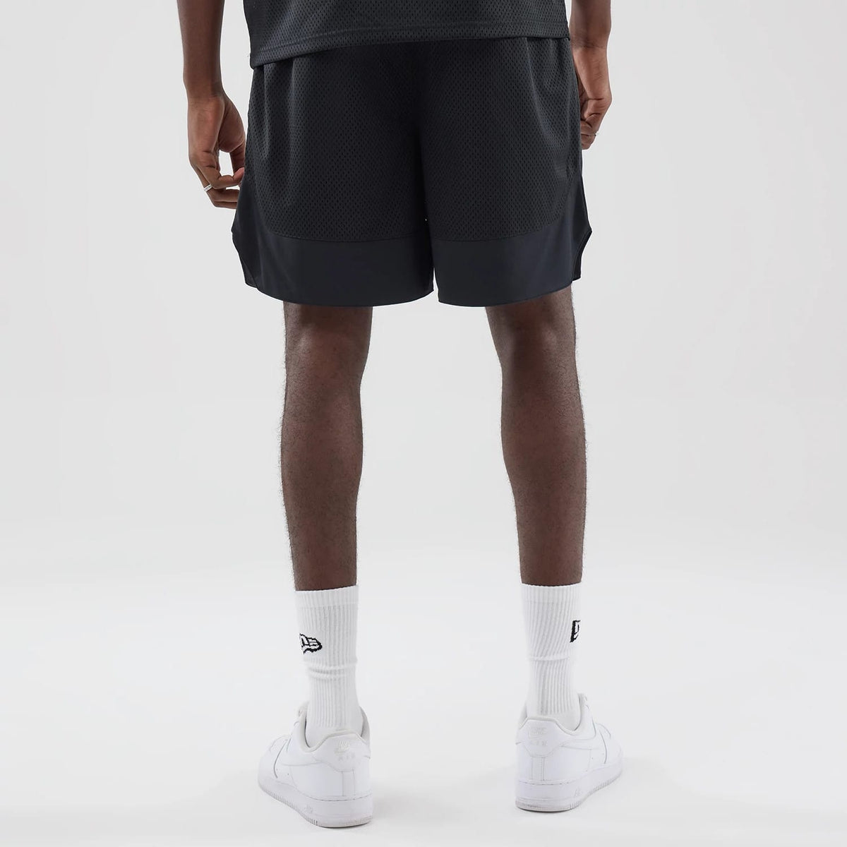 New Era Mesh Black Oversized Shorts-kentox